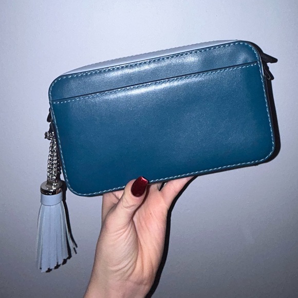 Michael Kors Jet Set Small Tri-Color Leather Camera Bag - Picture 5 of 8